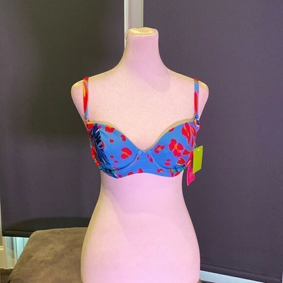 Women’s Tabitha Brown Bikini Top Adjustable Straps Size 0-2 NWT - Picture 2 of 9